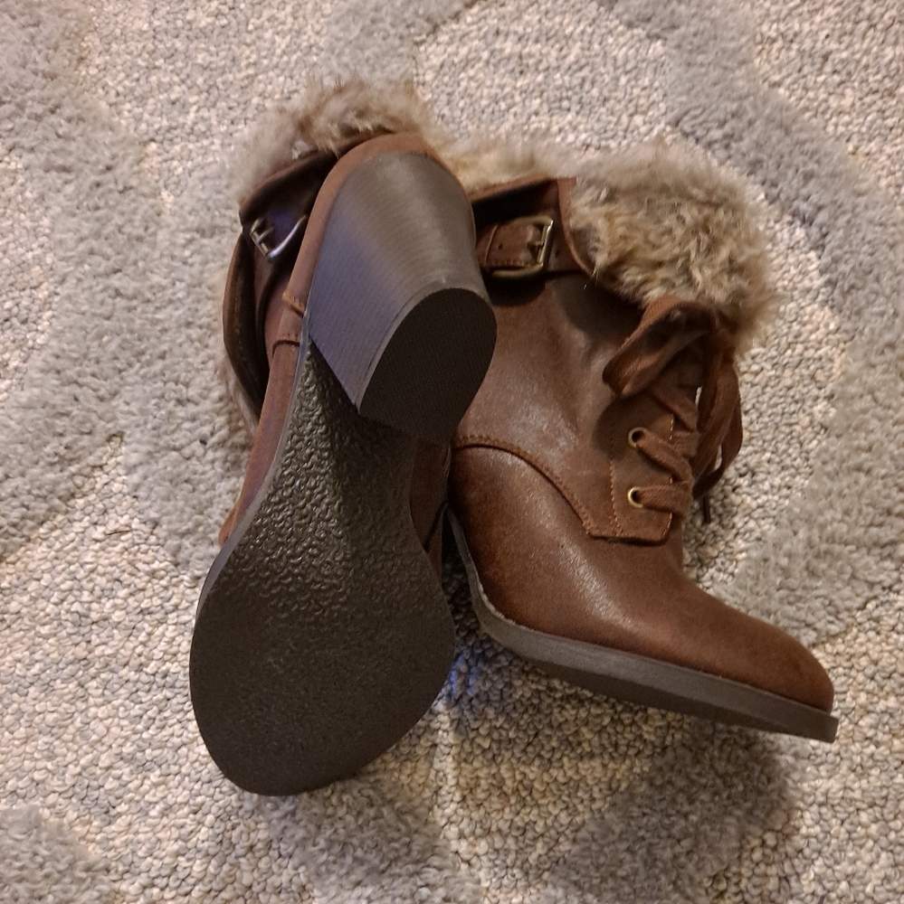 NWOT Wild Diva Bootie - Picture 7 of 8